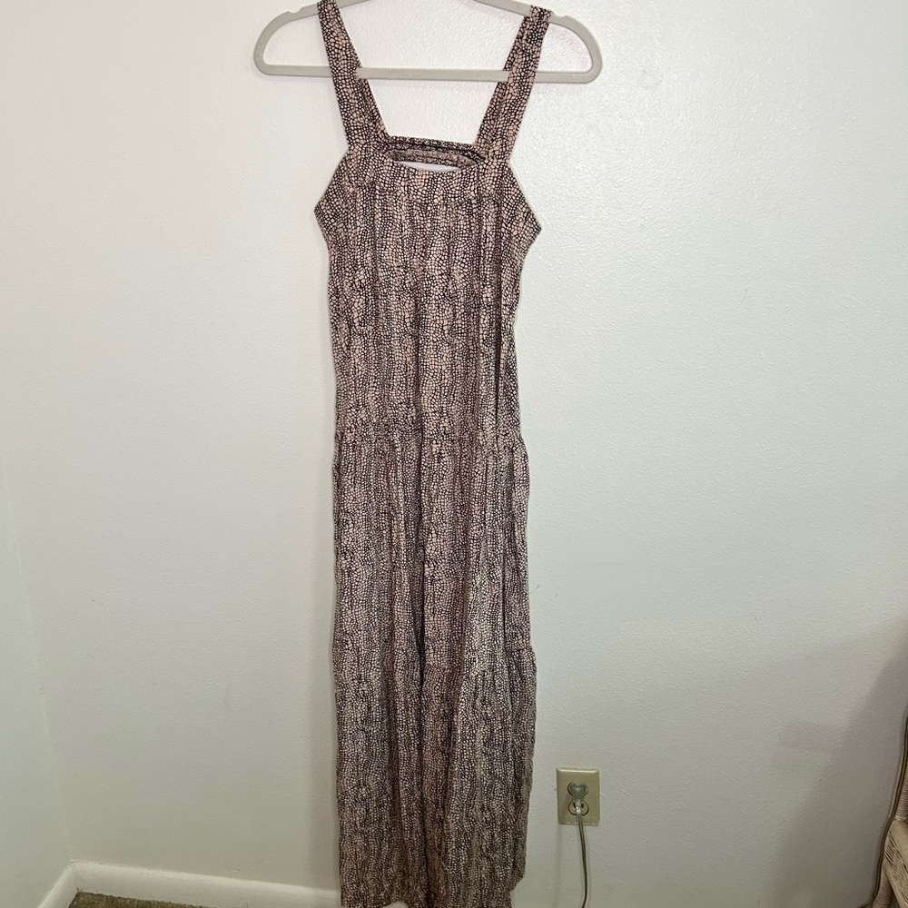 Elan patterned maxi dress with cutout back